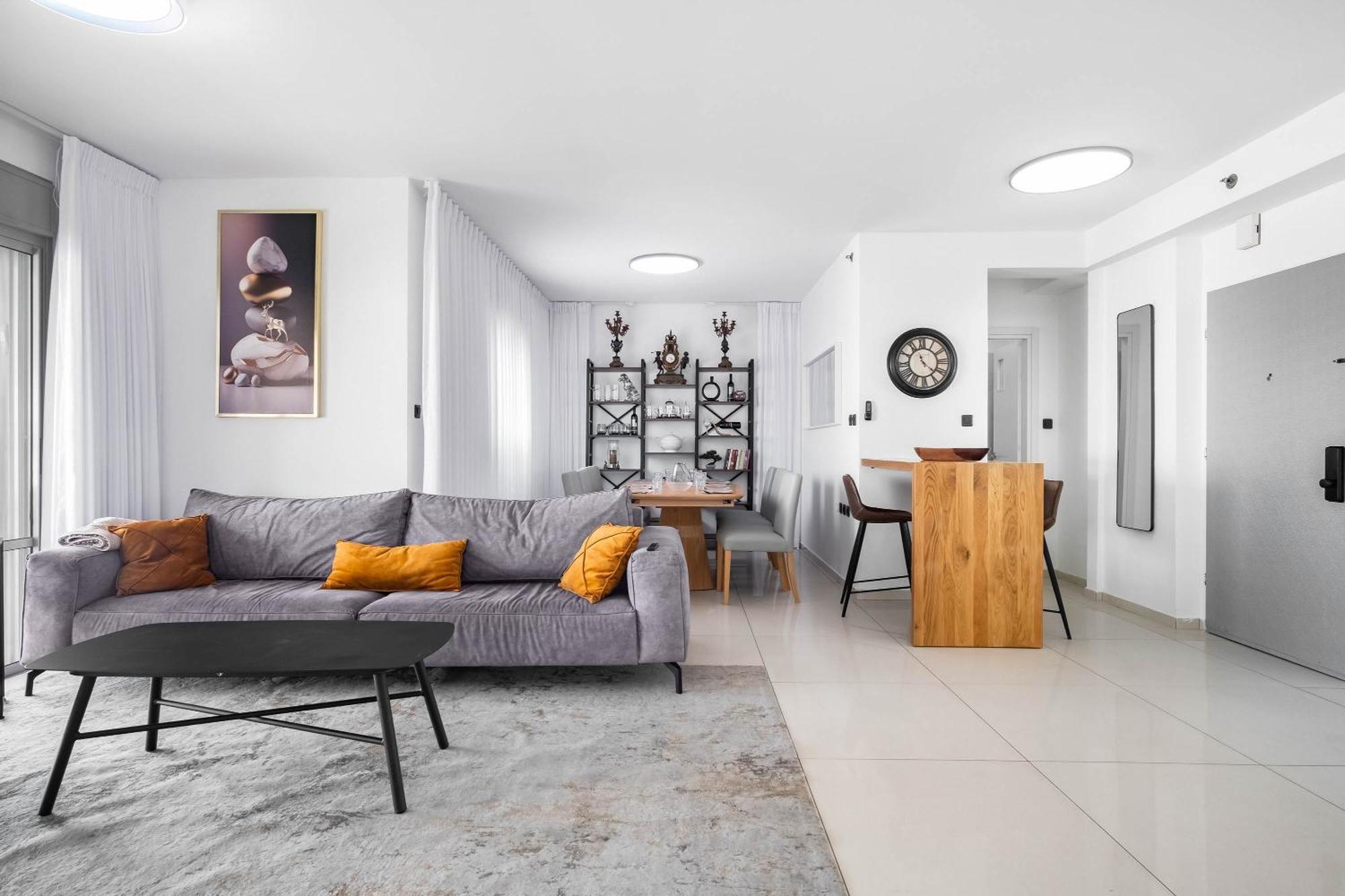 דירות אשדוד Ocean View Oasis With Balcony For Families מראה חיצוני תמונה