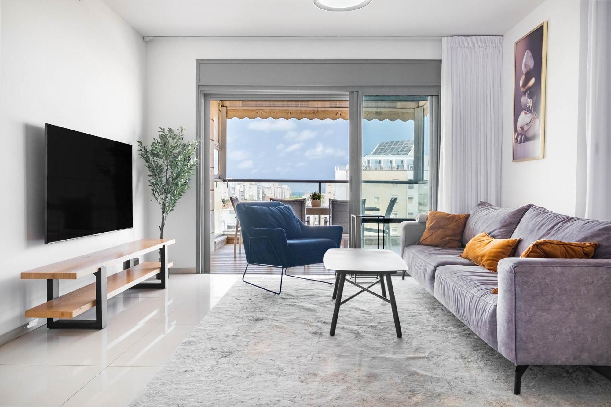 דירות אשדוד Ocean View Oasis With Balcony For Families מראה חיצוני תמונה